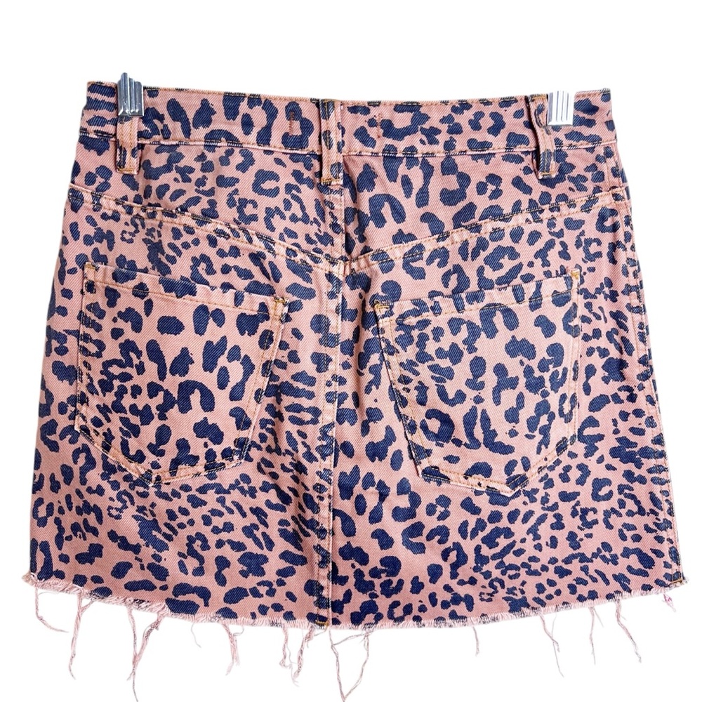 We The Free Cheetah Print Mini Denim Skirt Size 26 - Picture 2 of 8